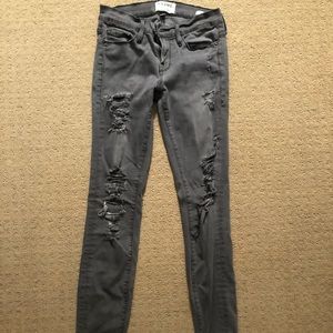 Super cute frame jeans